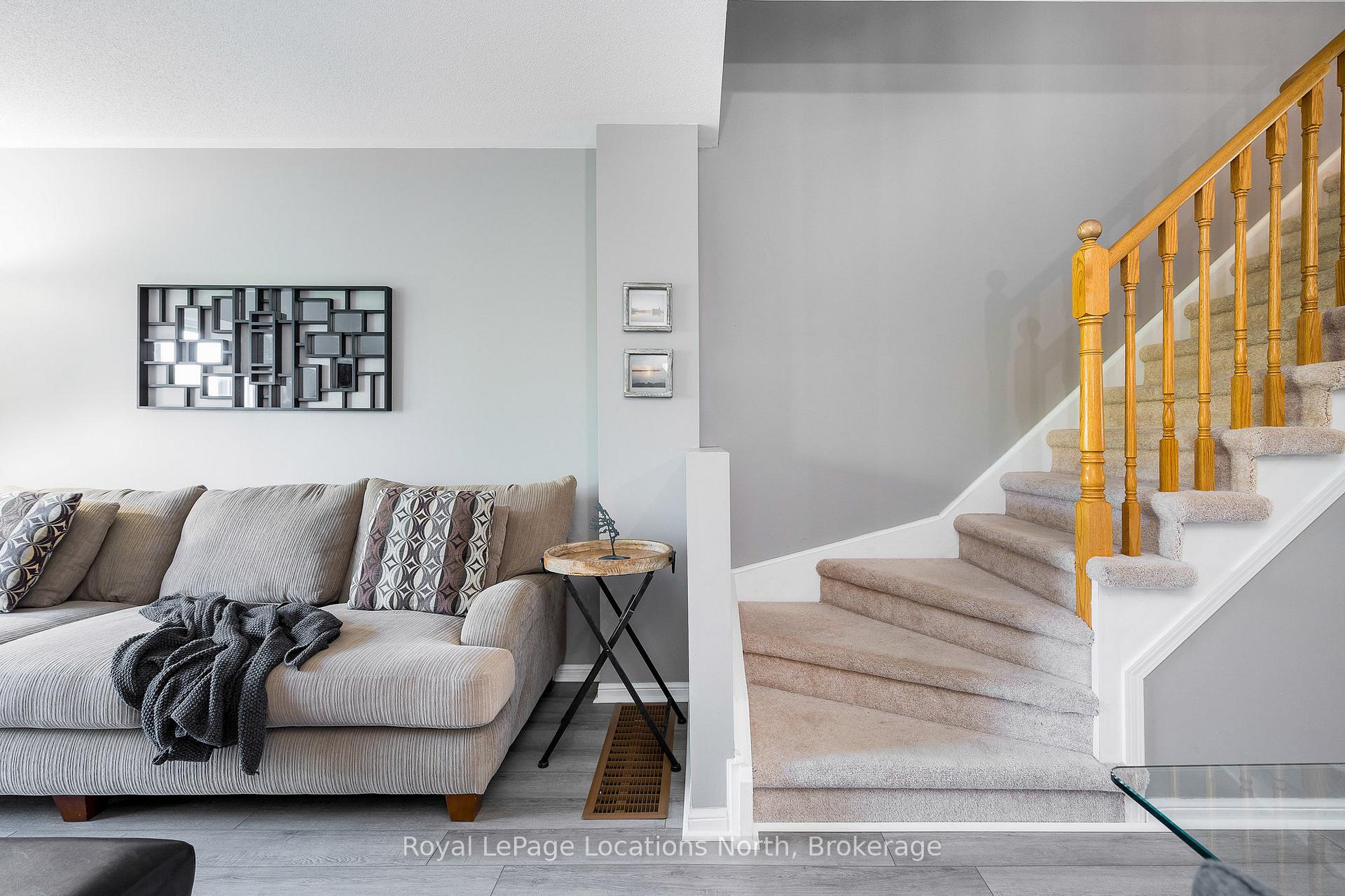 Photo 17 of Unit 51, 91 Green Briar Drive, Collingwood — HOMEH