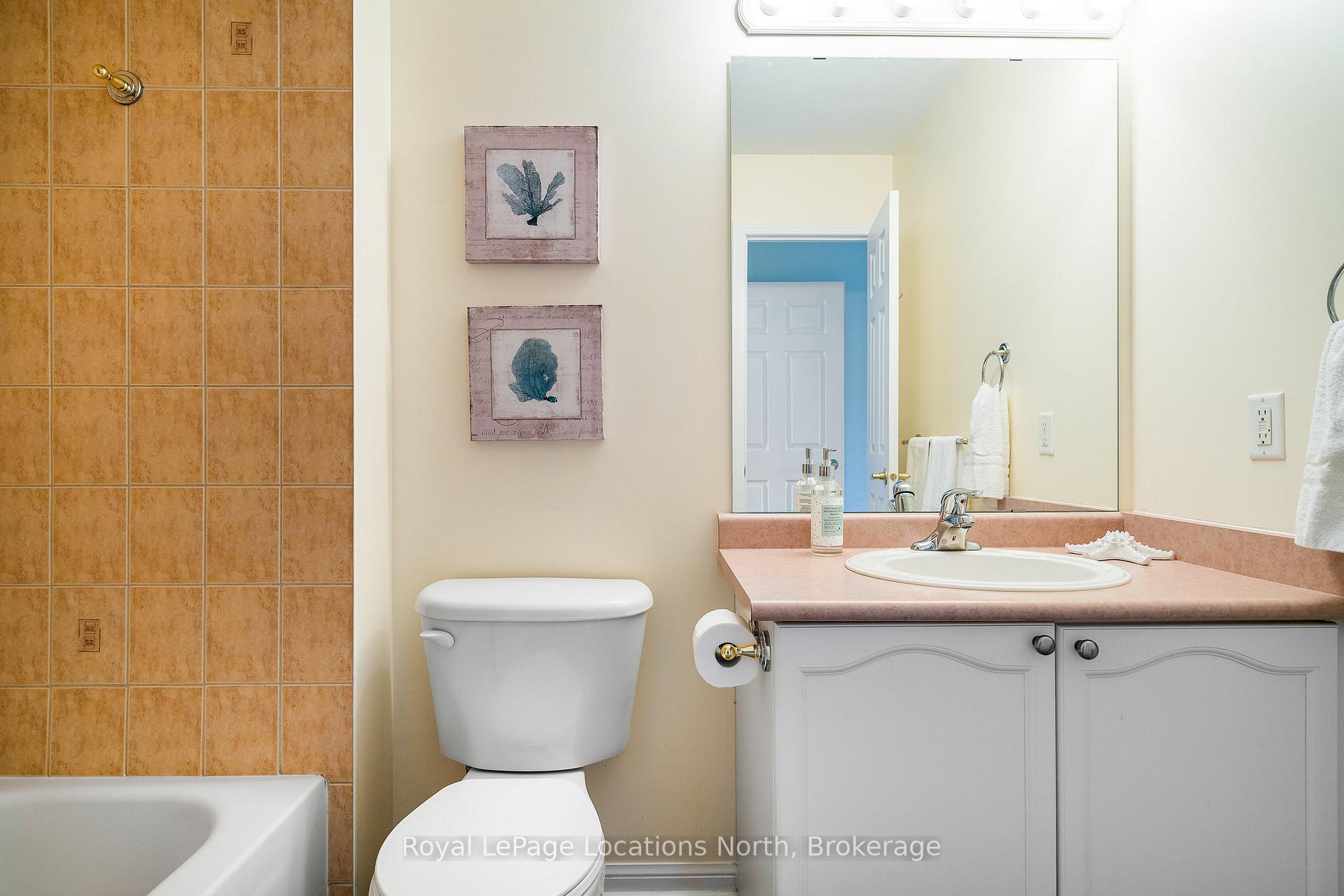 Photo 26 of Unit 51, 91 Green Briar Drive, Collingwood — HOMEH