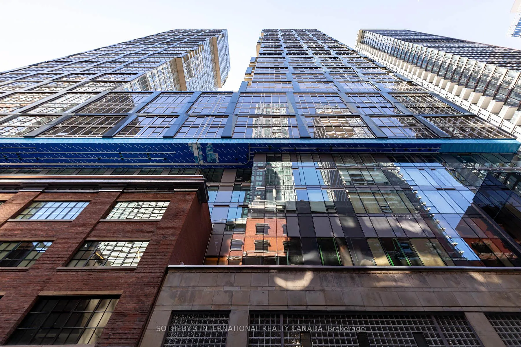 Front of Unit 2913, 35 Mercer Street