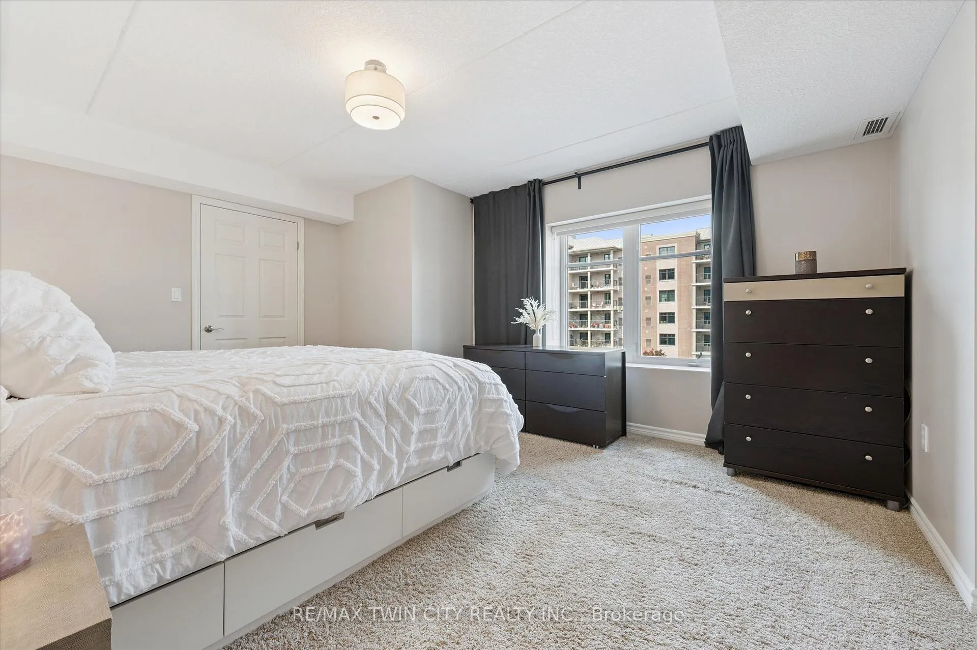 Photo 24 of Unit 301, 776 Laurelwood Drive, Waterloo — HOMEH