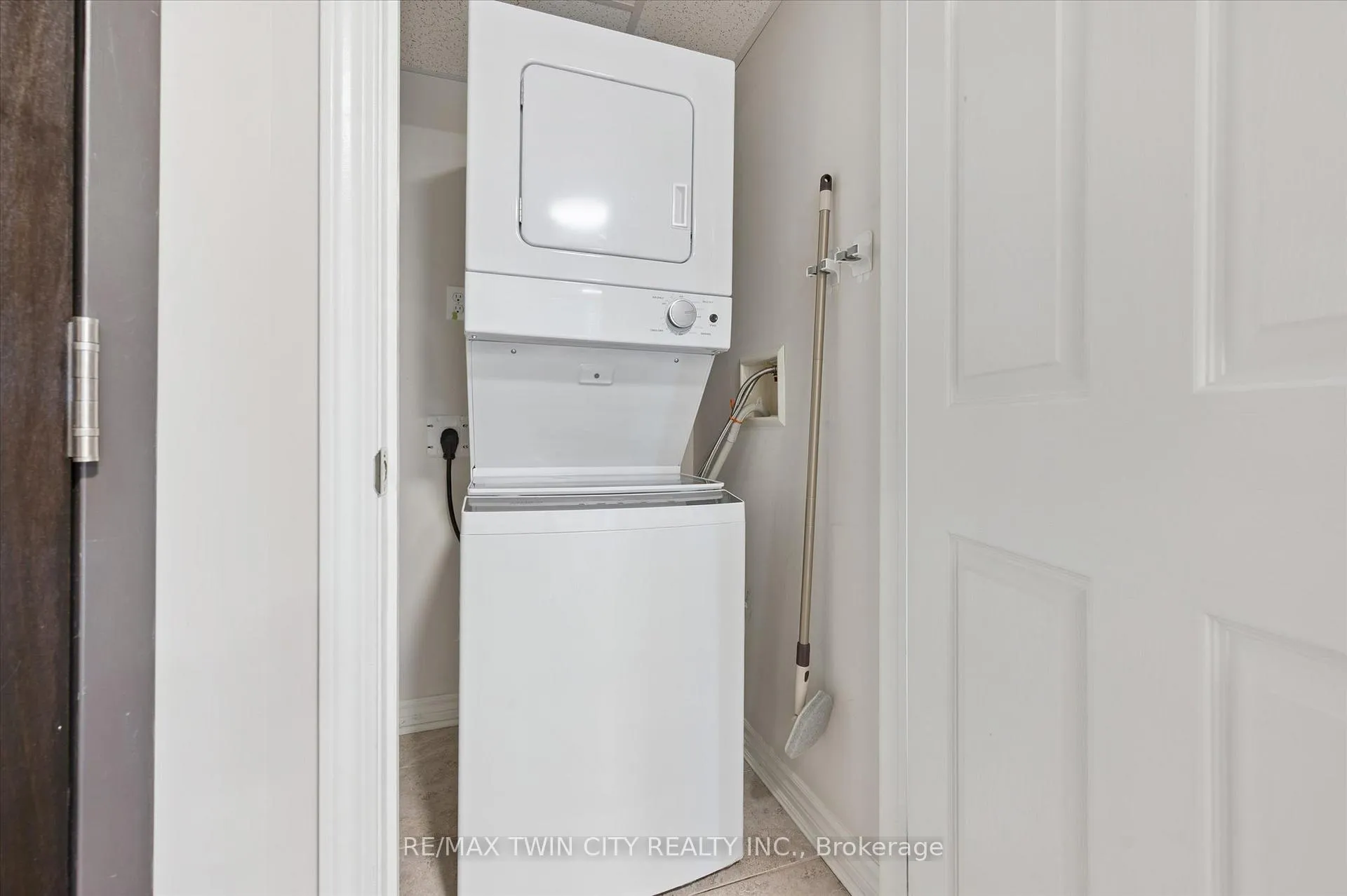 Photo 29 of Unit 301, 776 Laurelwood Drive, Waterloo — HOMEH