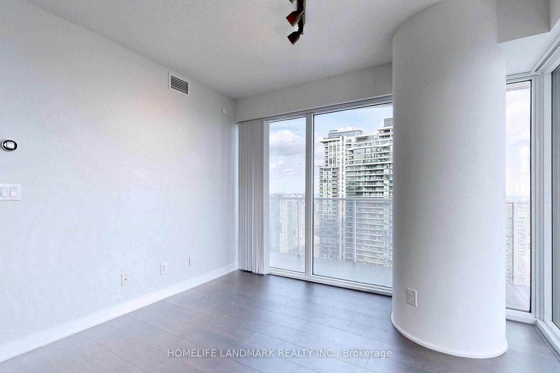Photo 14 of Unit 4107, 88 Harbour Street, Toronto, Waterfront Communities — HOMEH