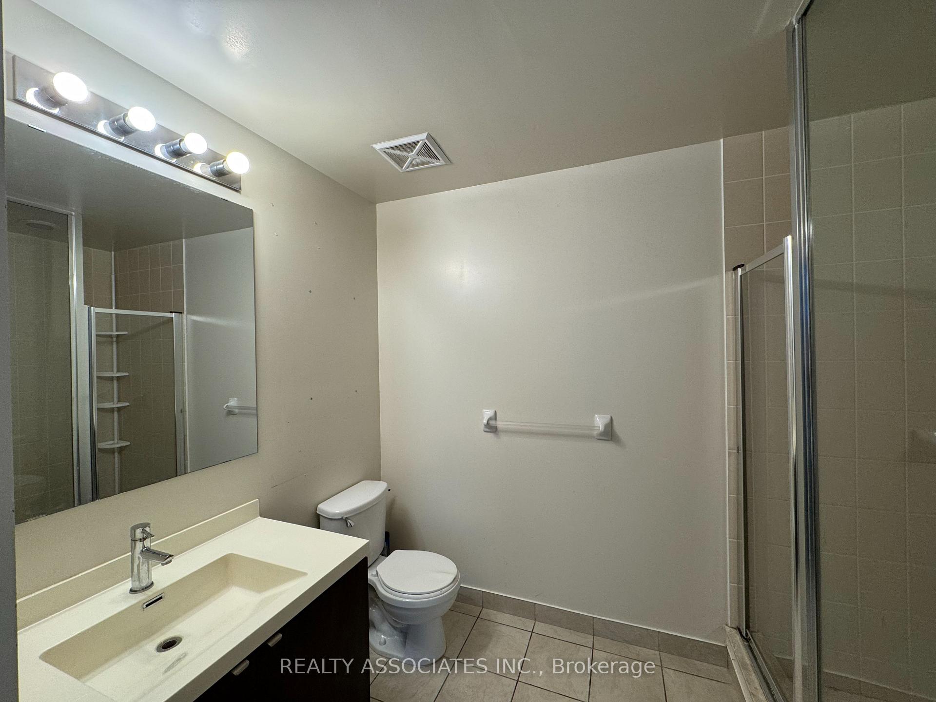 Photo 7 of Unit 1601, 352 Front Street W, Toronto, Waterfront Communities — HOMEH