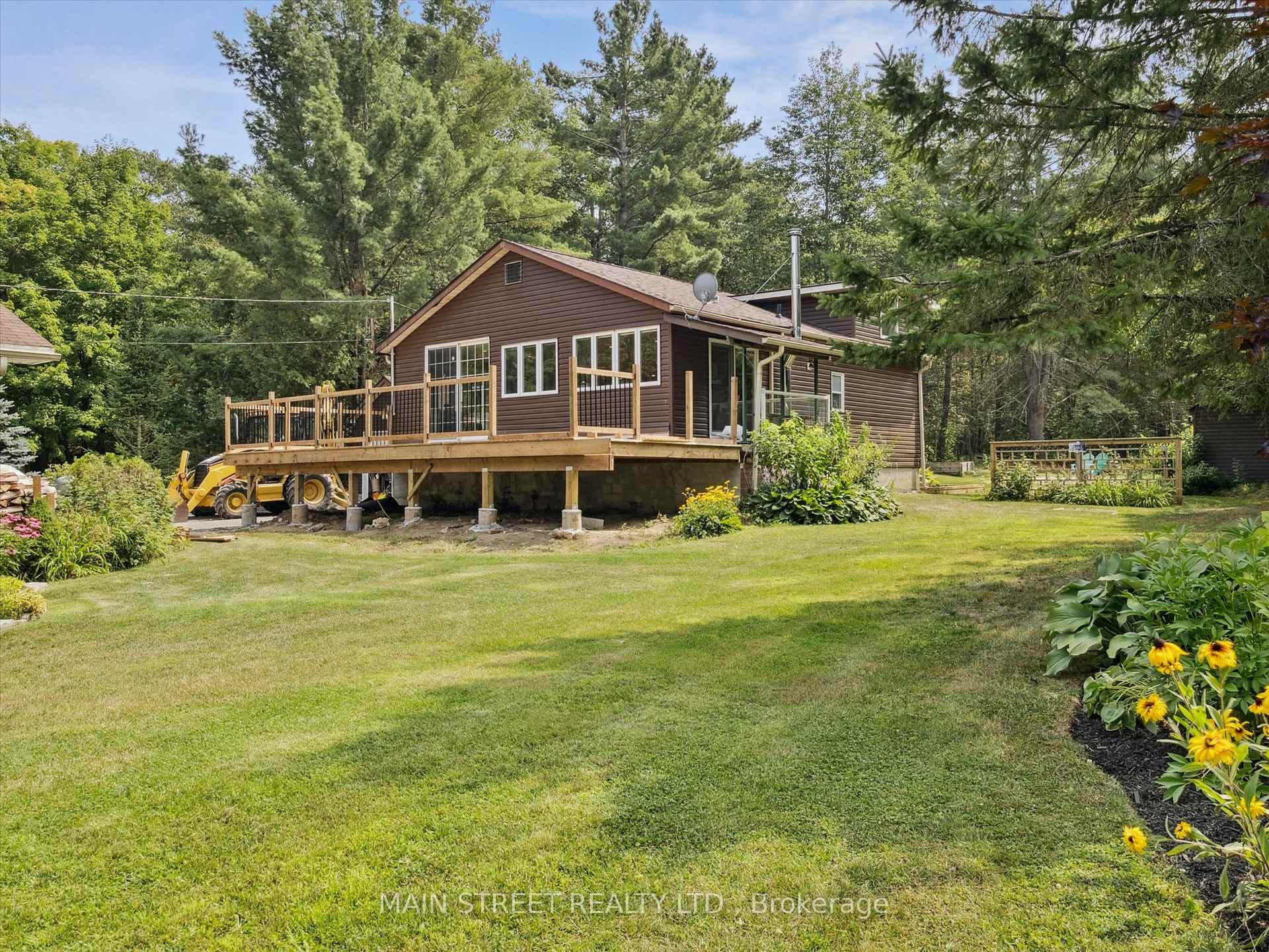 Front of 1183 South Morrison Lake Road