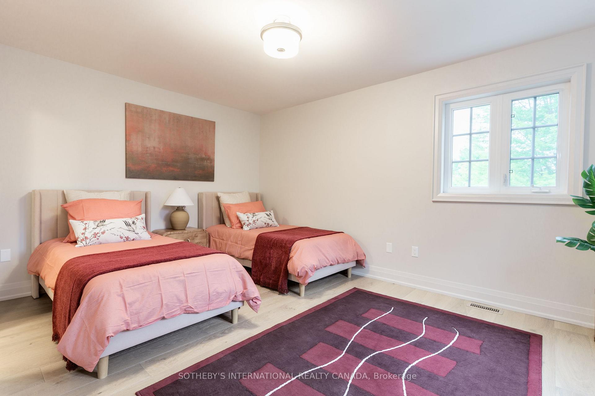 Photo 24 of Unit 4, 10 Kendrick Crescent, Aurora, Aurora Estates — HOMEH