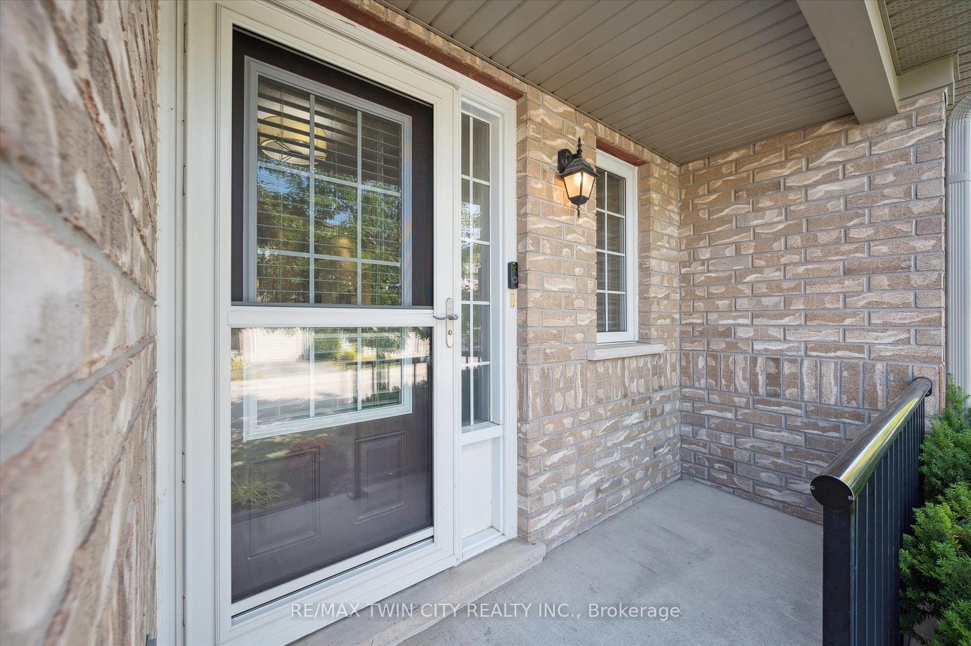 Photo 3 of Unit 29, 555 Chablis Drive, Waterloo — HOMEH