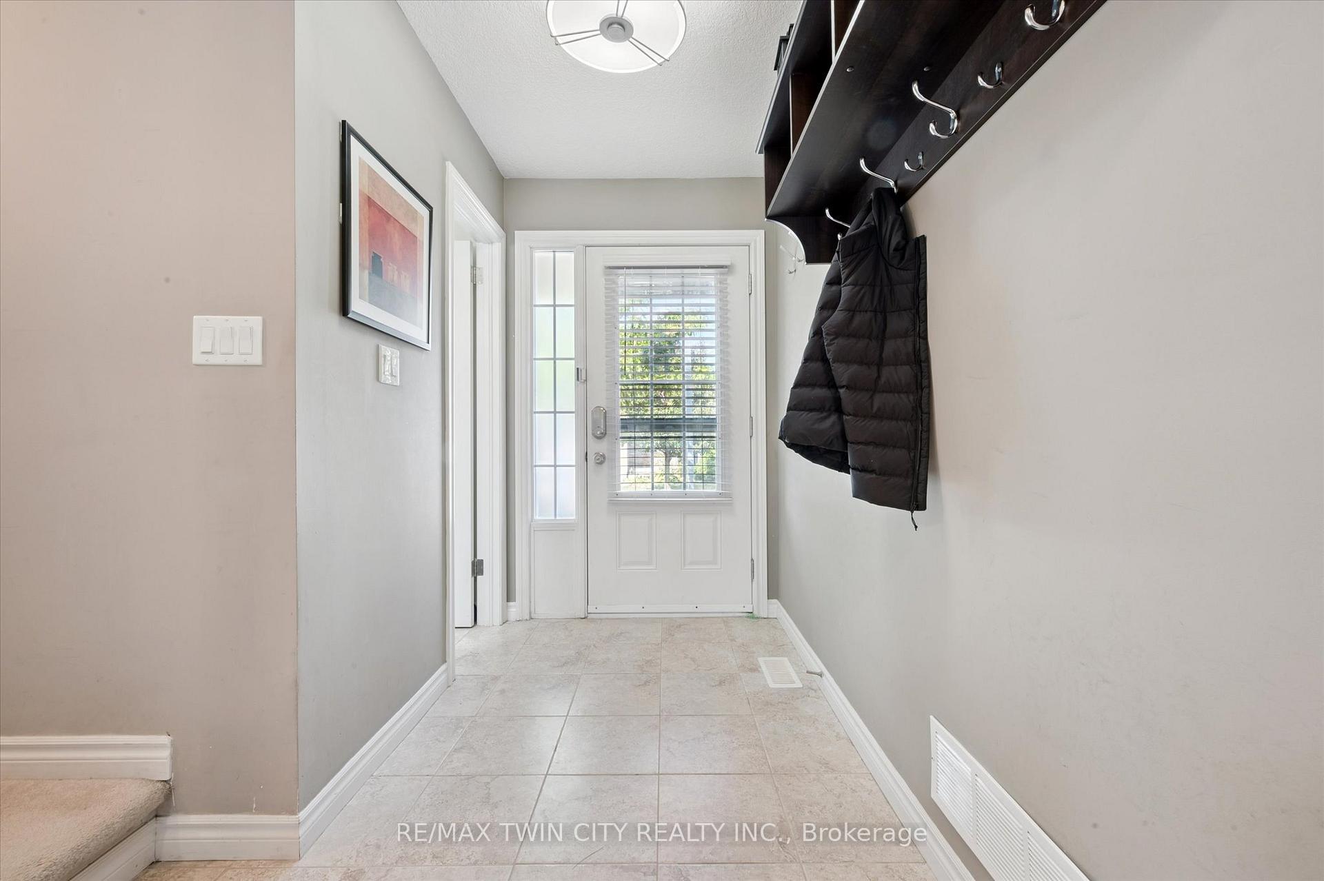 Photo 4 of Unit 29, 555 Chablis Drive, Waterloo — HOMEH