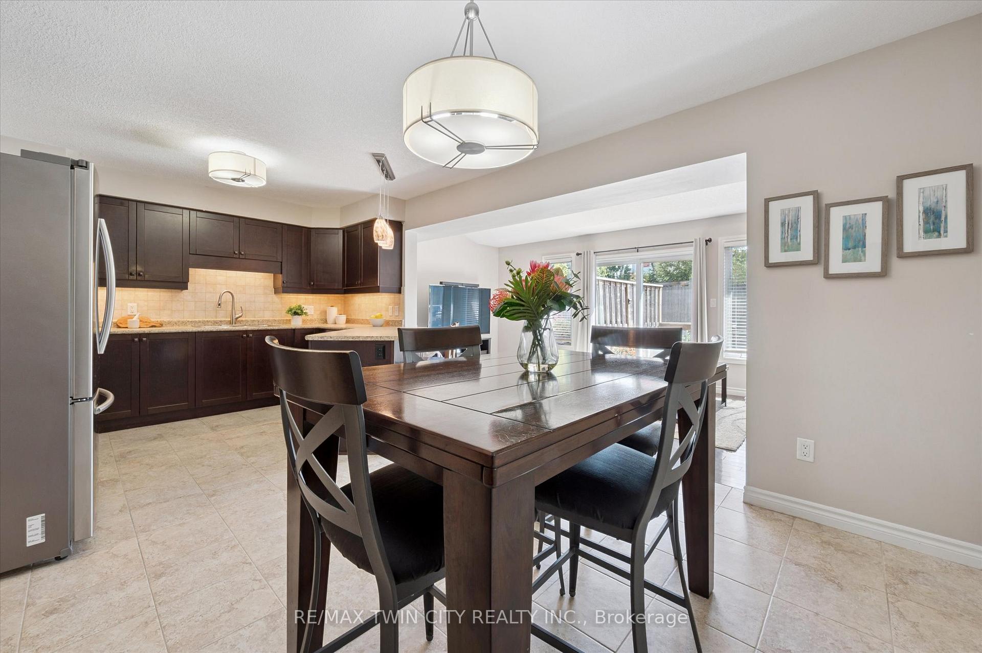 Photo 9 of Unit 29, 555 Chablis Drive, Waterloo — HOMEH