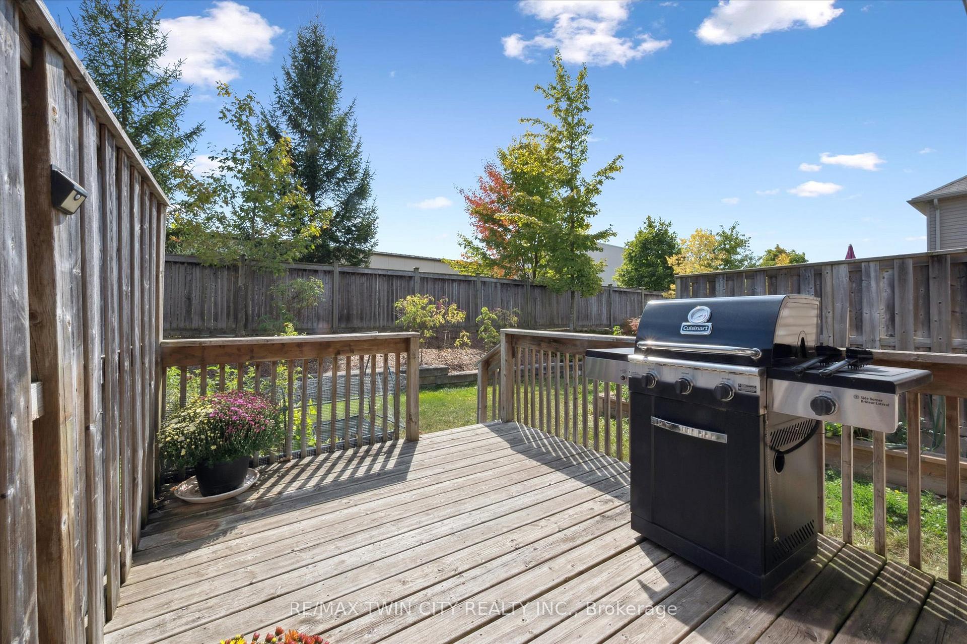 Photo 27 of Unit 29, 555 Chablis Drive, Waterloo — HOMEH