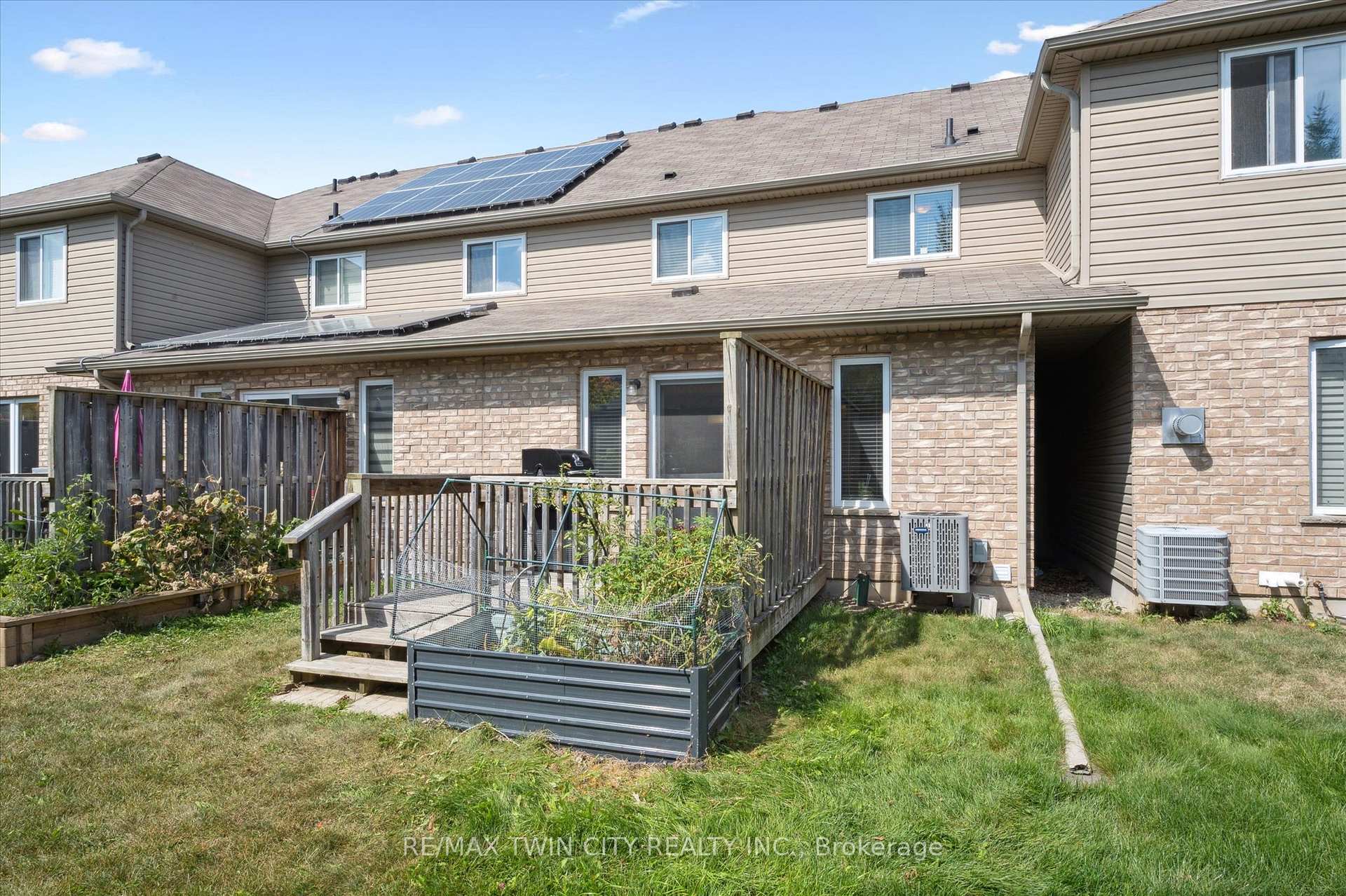 Photo 32 of Unit 29, 555 Chablis Drive, Waterloo — HOMEH