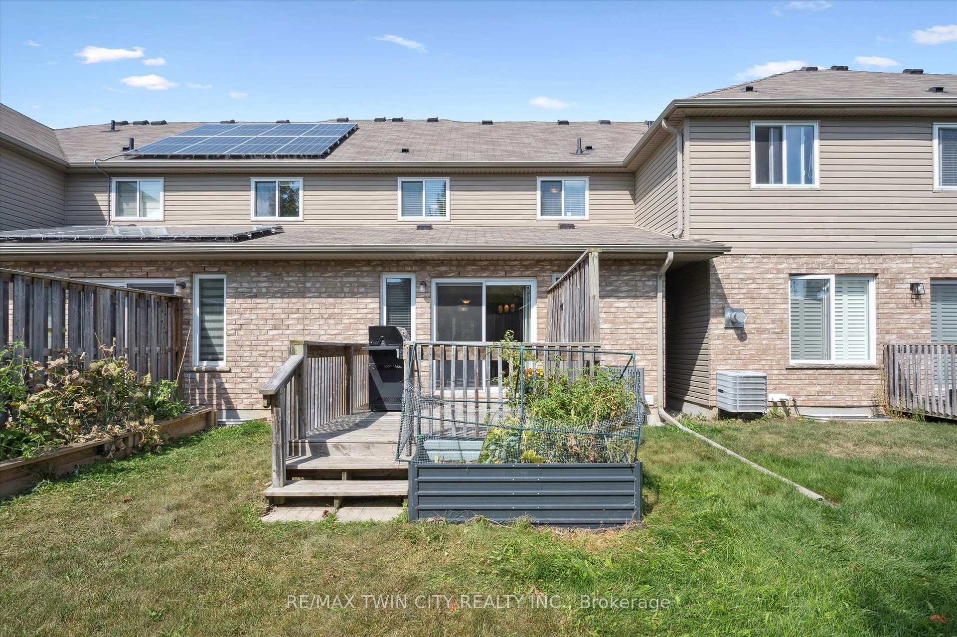Photo 33 of Unit 29, 555 Chablis Drive, Waterloo — HOMEH