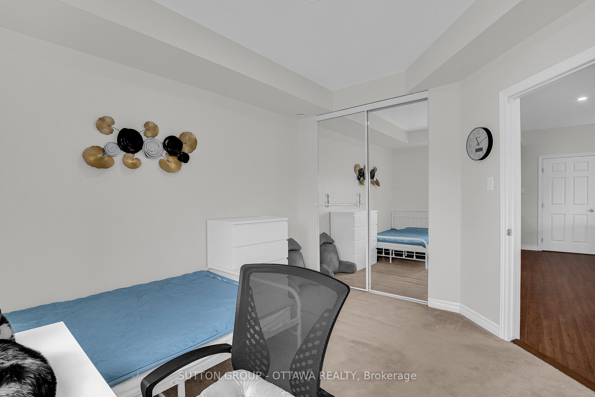 Photo 18 of Unit F, 241 Crestway Drive, Ottawa, Barrhaven East — HOMEH