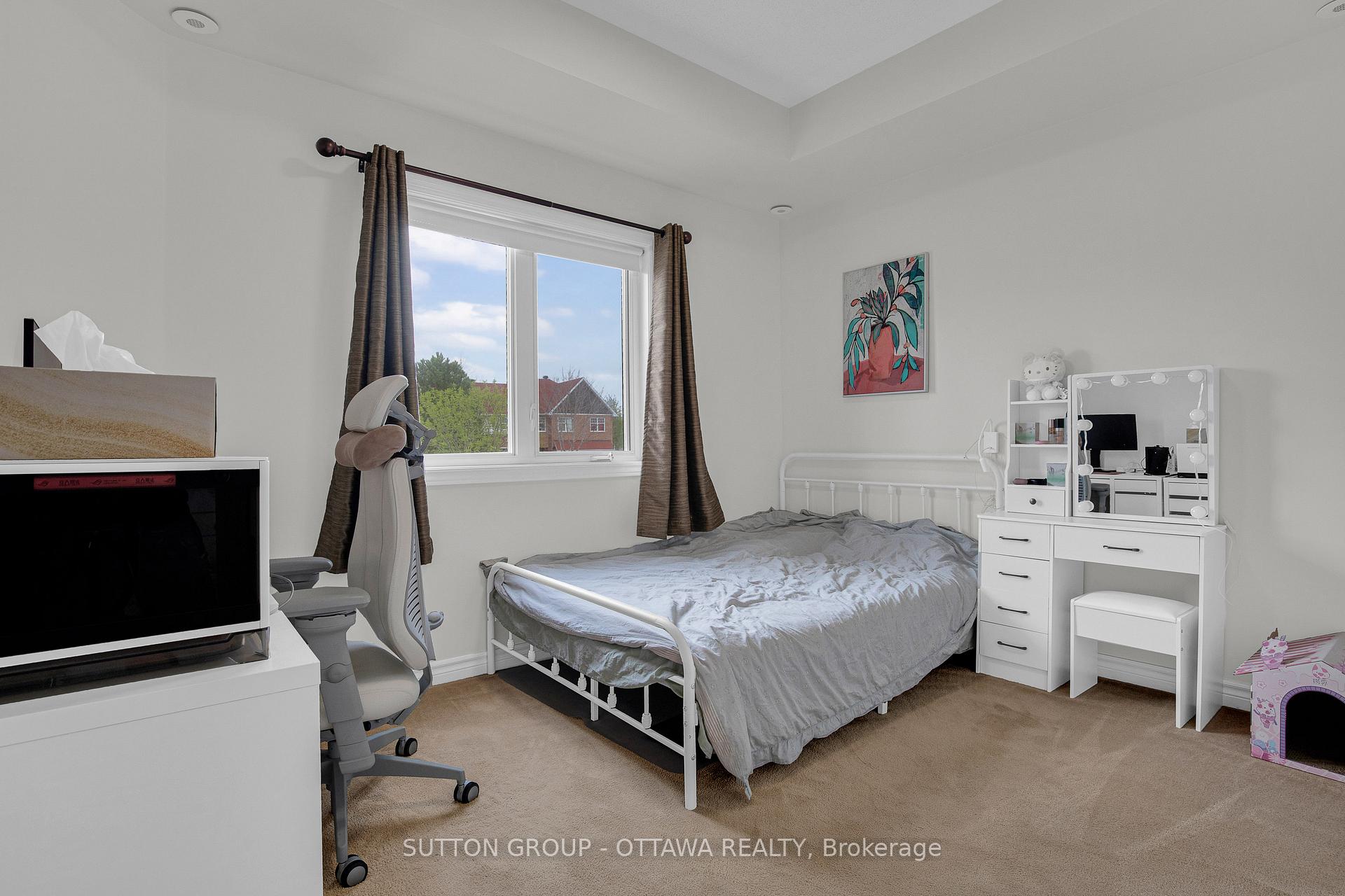 Photo 19 of Unit F, 241 Crestway Drive, Ottawa, Barrhaven East — HOMEH
