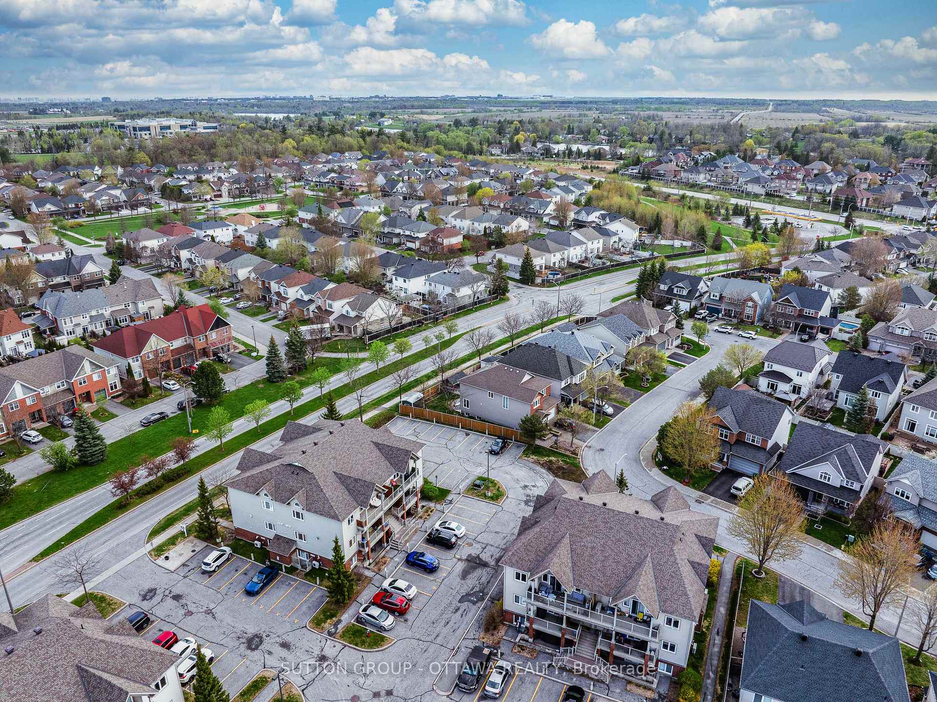 Photo 24 of Unit F, 241 Crestway Drive, Ottawa, Barrhaven East — HOMEH