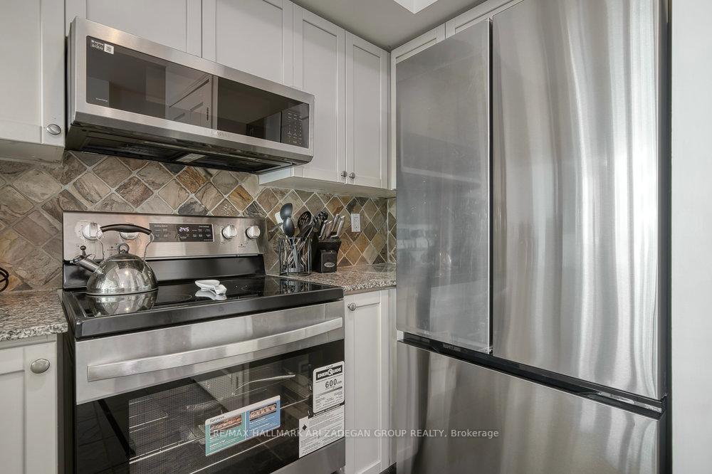 Photo 12 of Unit 1518, 230 Queens Quay W, Toronto, Waterfront Communities — HOMEH