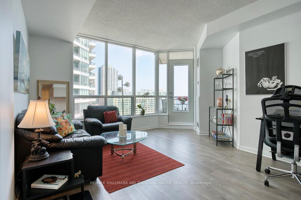 Photo 19 of Unit 1518, 230 Queens Quay W, Toronto, Waterfront Communities — HOMEH