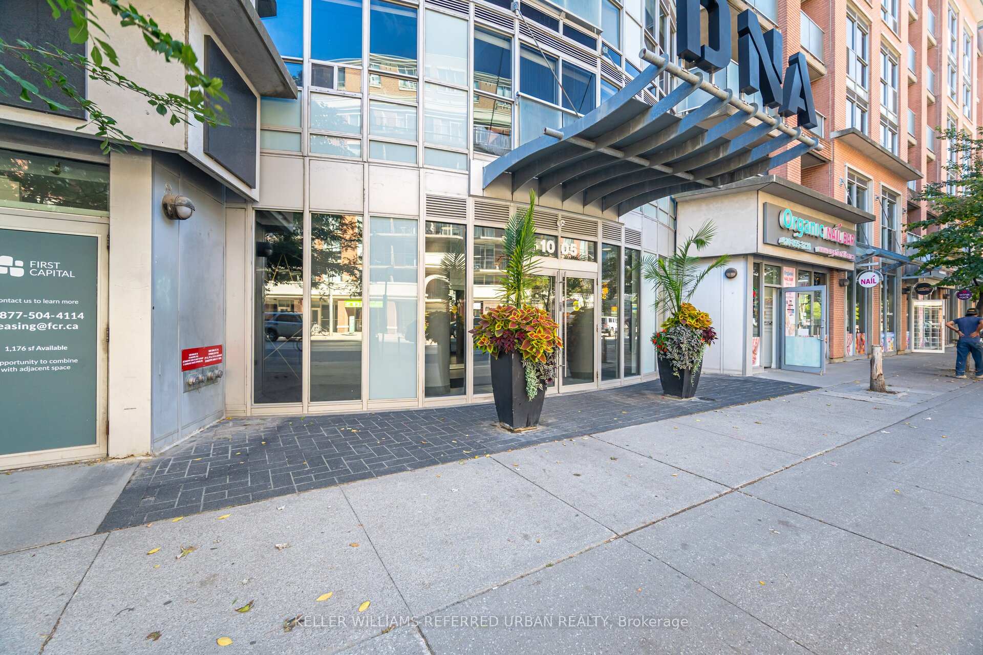 Photo 2 of Unit 414, 1005 King Street W, Toronto, Niagara — HOMEH