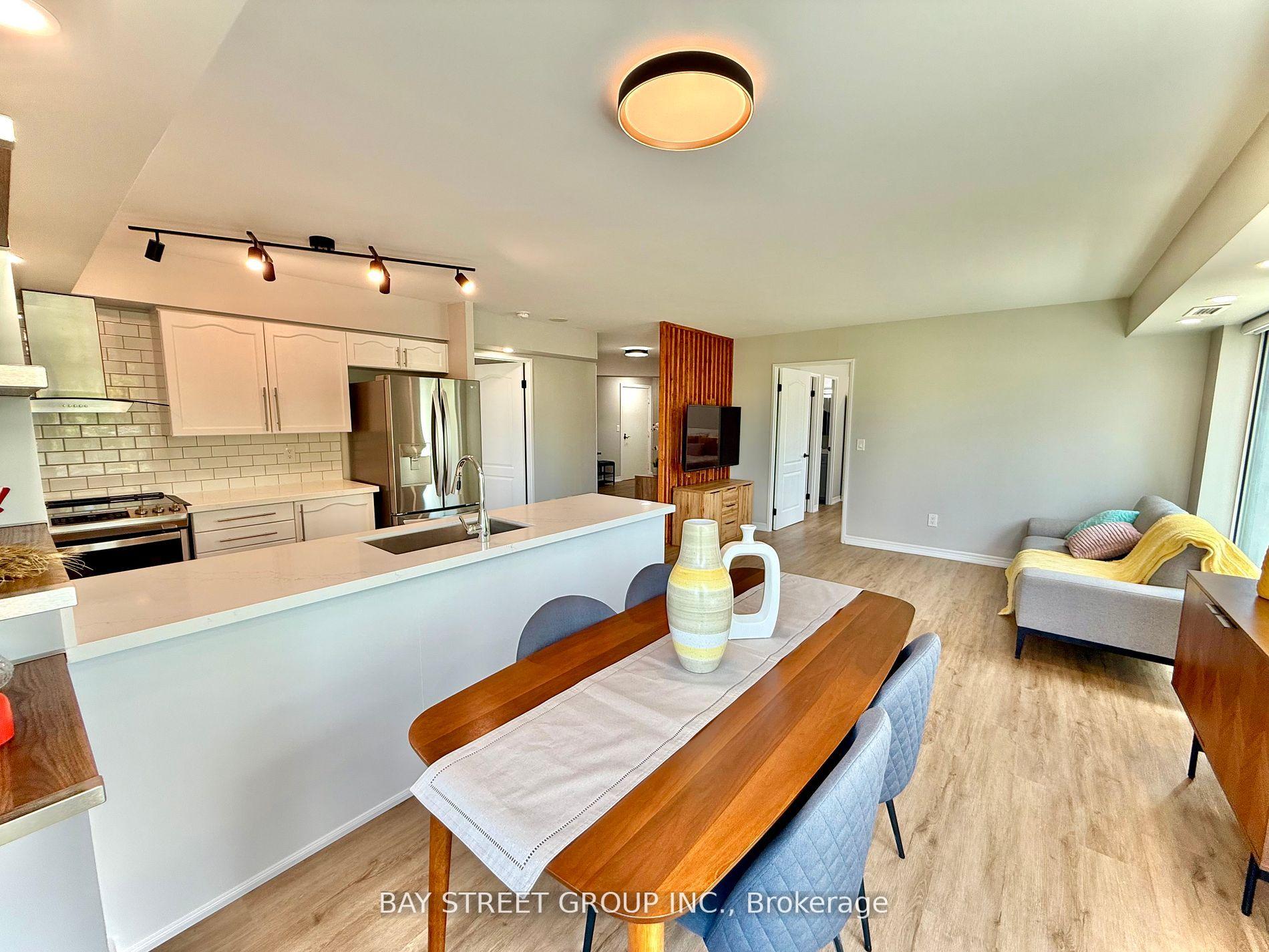 Photo 7 of Unit 308, 135 Pond Drive, Markham, Commerce Valley — HOMEH