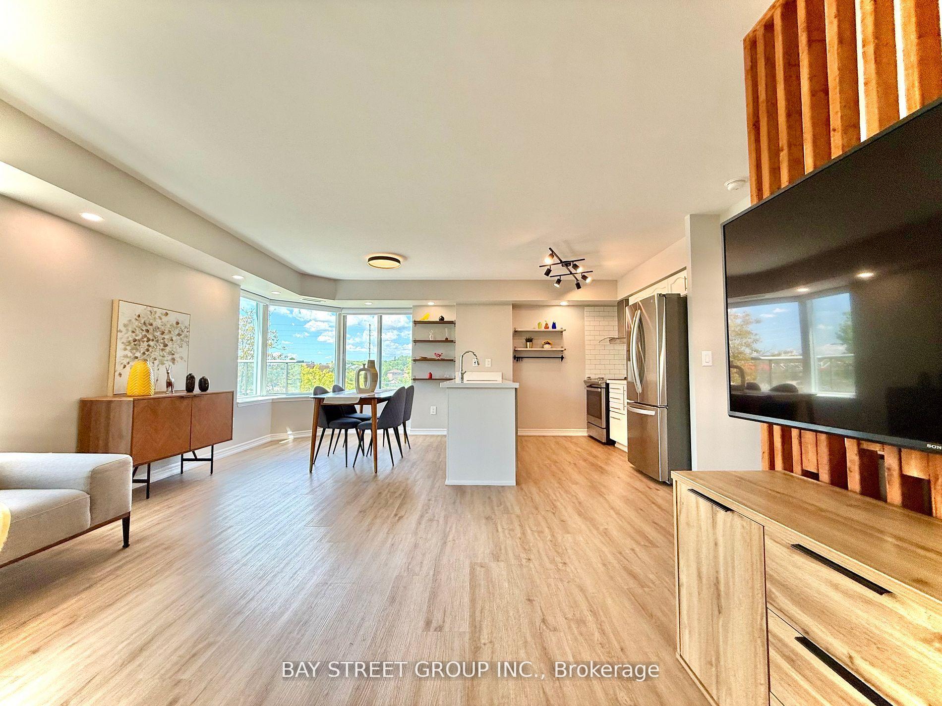 Photo 19 of Unit 308, 135 Pond Drive, Markham, Commerce Valley — HOMEH