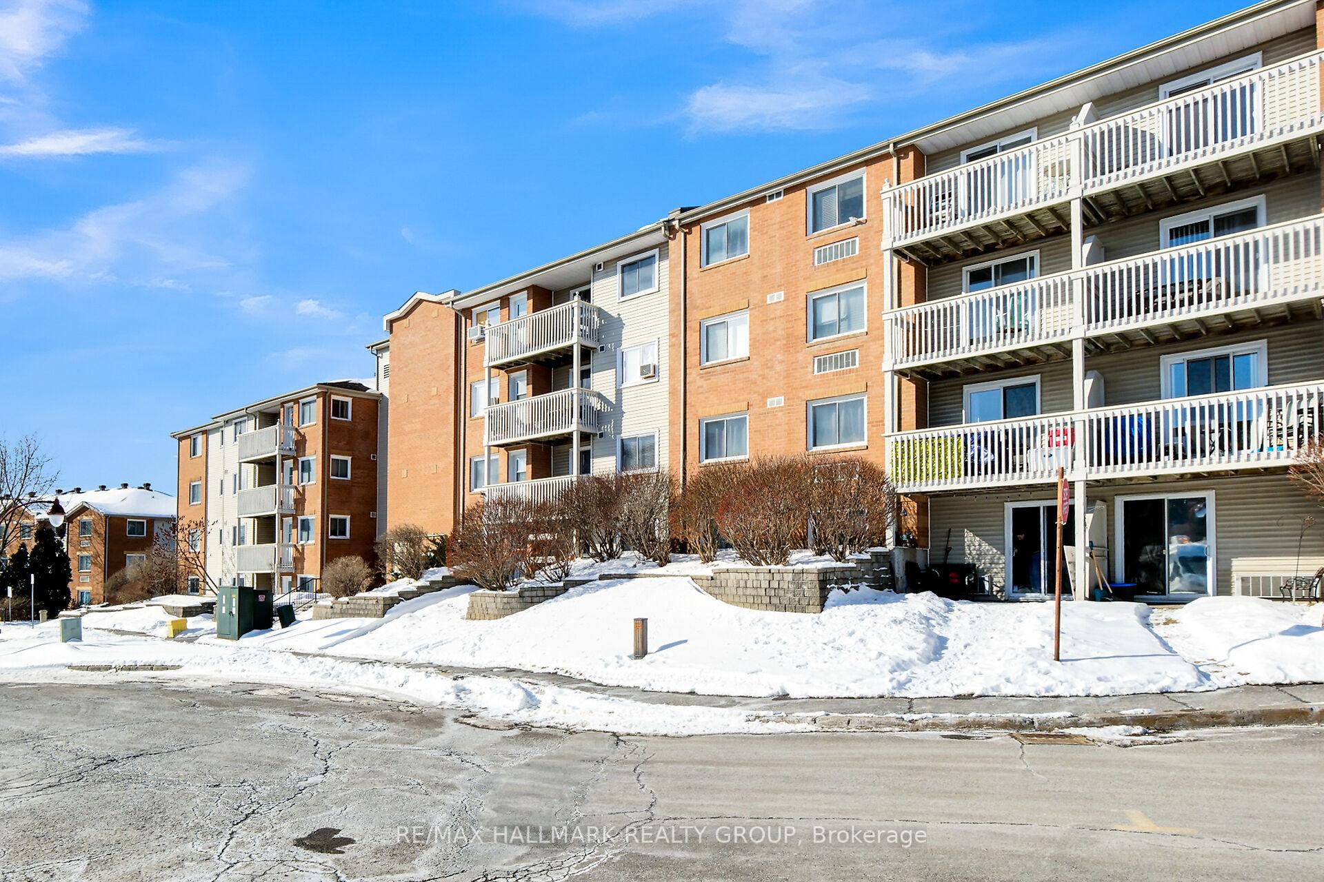 Photo 1 of Unit 112, 345 Centrum Boulevard, Ottawa, Bilberry Creek/Queenswood Heights — HOMEH