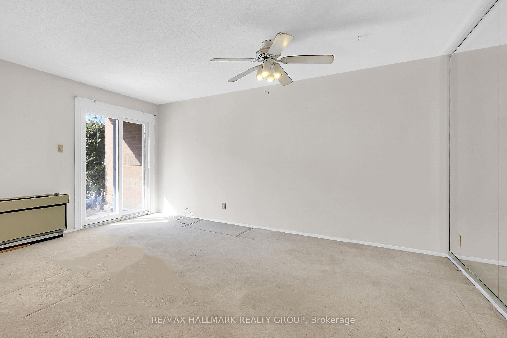 Photo 11 of Unit 112, 345 Centrum Boulevard, Ottawa, Bilberry Creek/Queenswood Heights — HOMEH