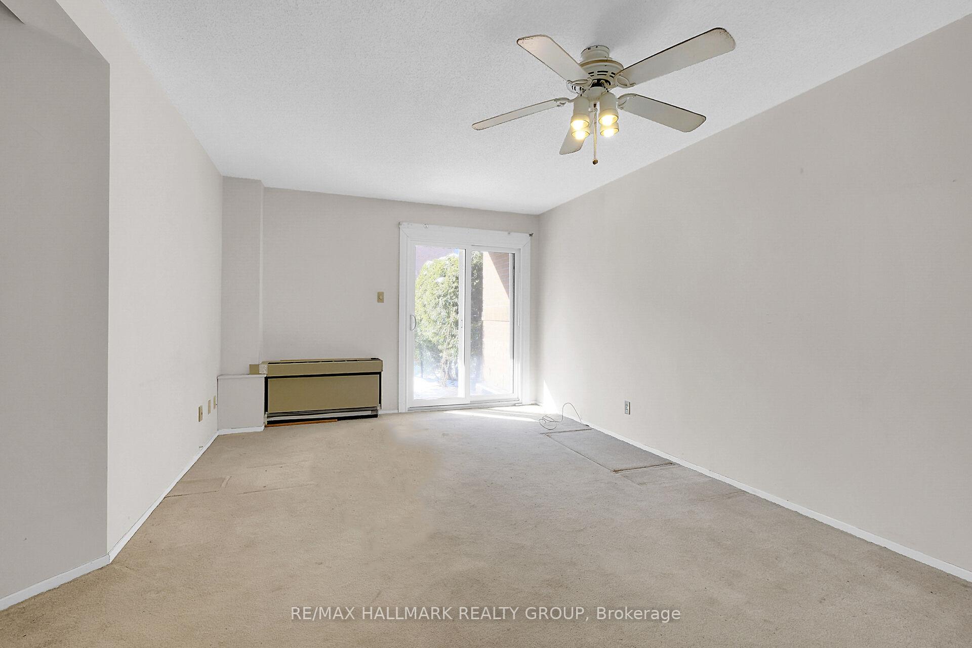 Photo 12 of Unit 112, 345 Centrum Boulevard, Ottawa, Bilberry Creek/Queenswood Heights — HOMEH