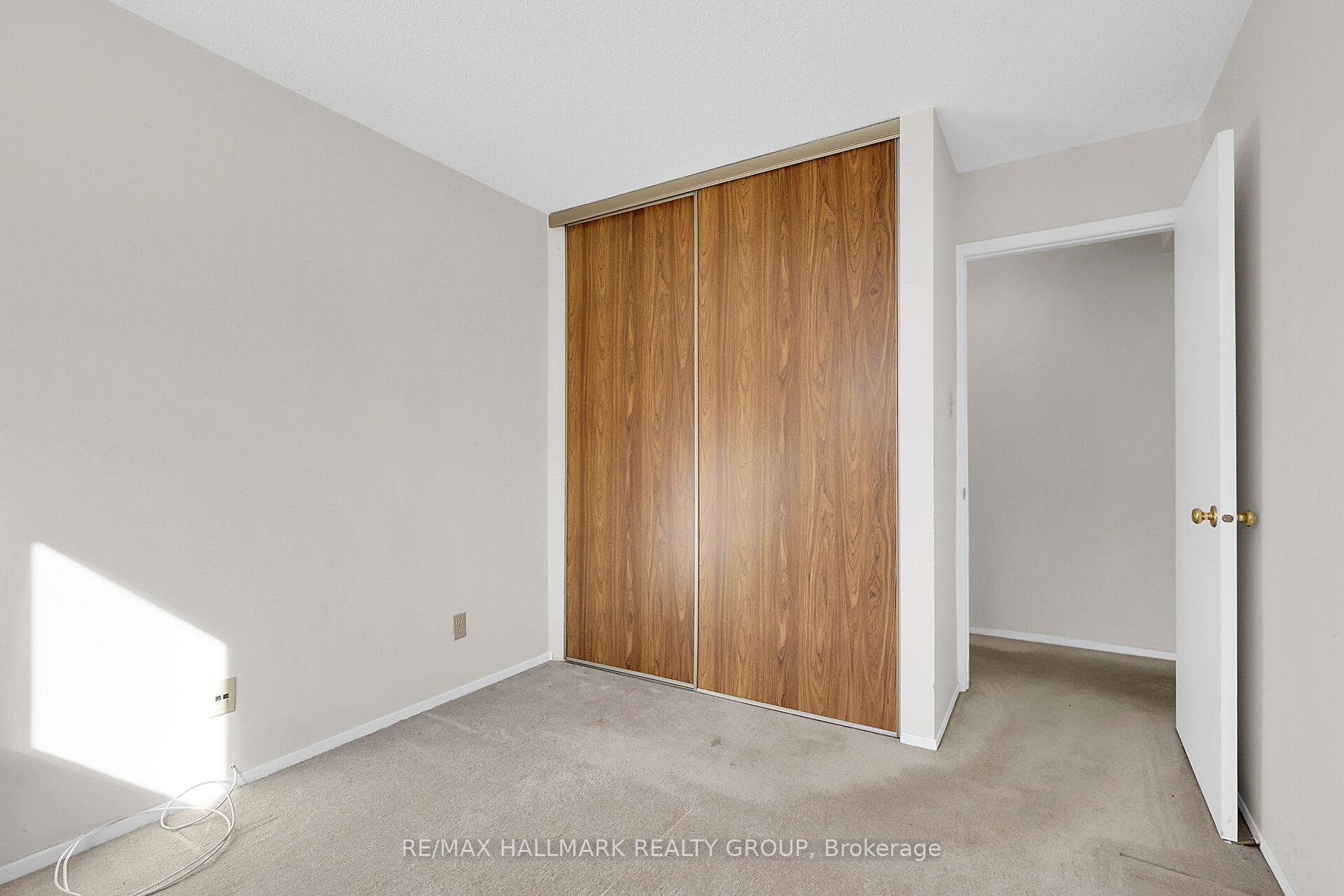 Photo 27 of Unit 112, 345 Centrum Boulevard, Ottawa, Bilberry Creek/Queenswood Heights — HOMEH