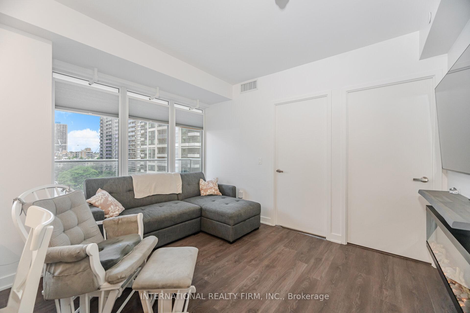 Photo 11 of Unit 710, 99 Broadway Avenue, Toronto, Mount Pleasant West — HOMEH