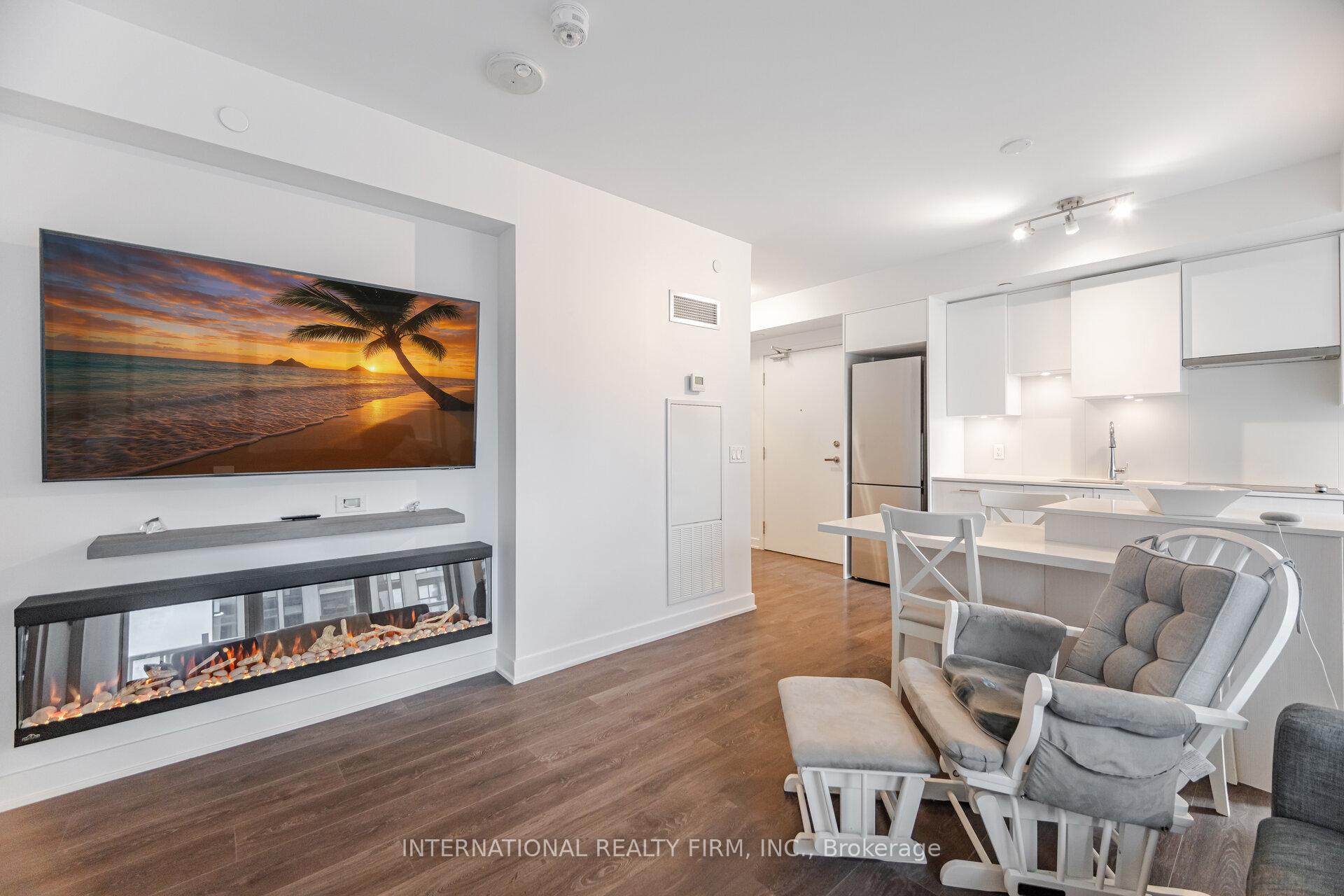Photo 16 of Unit 710, 99 Broadway Avenue, Toronto, Mount Pleasant West — HOMEH