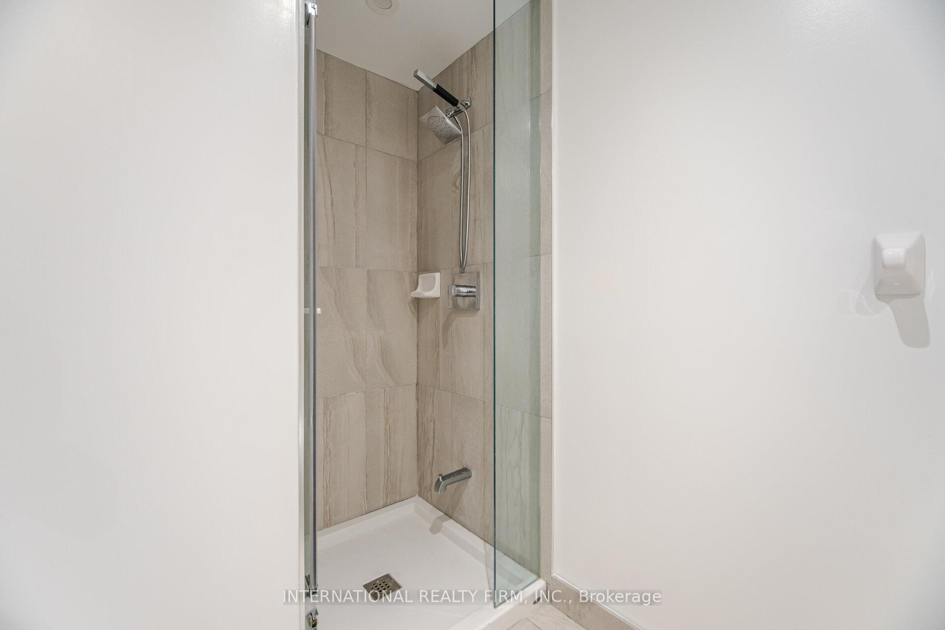 Photo 18 of Unit 710, 99 Broadway Avenue, Toronto, Mount Pleasant West — HOMEH