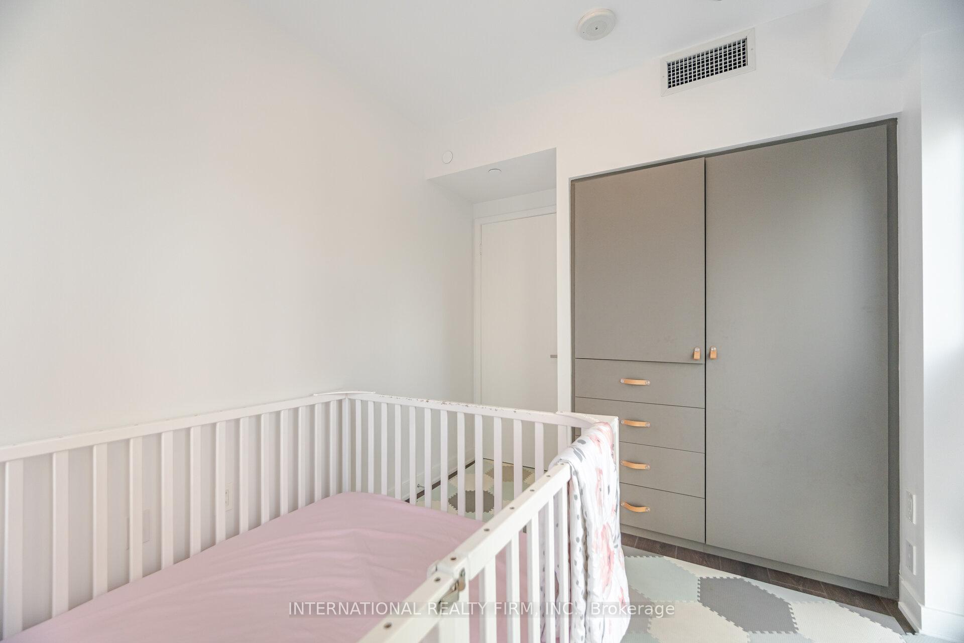 Photo 24 of Unit 710, 99 Broadway Avenue, Toronto, Mount Pleasant West — HOMEH