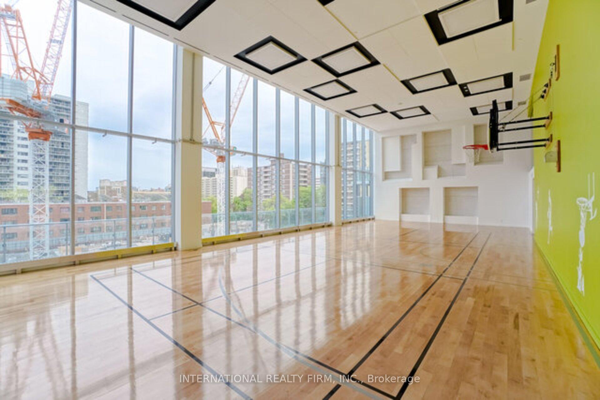 Photo 33 of Unit 710, 99 Broadway Avenue, Toronto, Mount Pleasant West — HOMEH