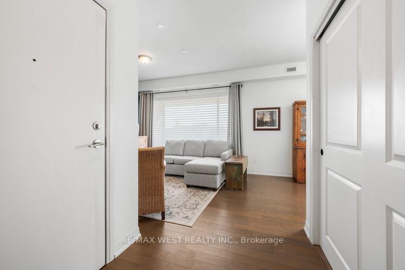 Photo 5 of Unit 201, 164 Cemetery Road, Uxbridge — HOMEH