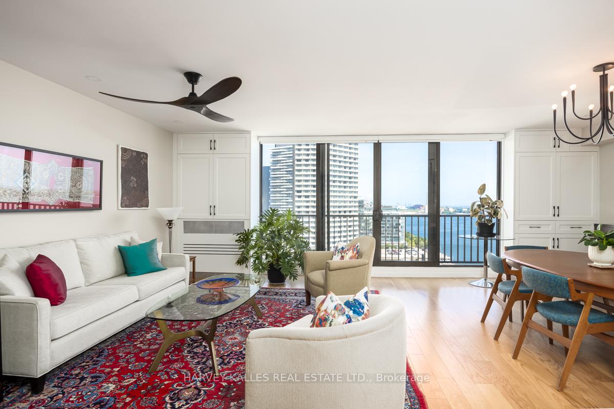 Photo 2 of Unit 1605, 33 Harbour Square, Toronto, Waterfront Communities — HOMEH
