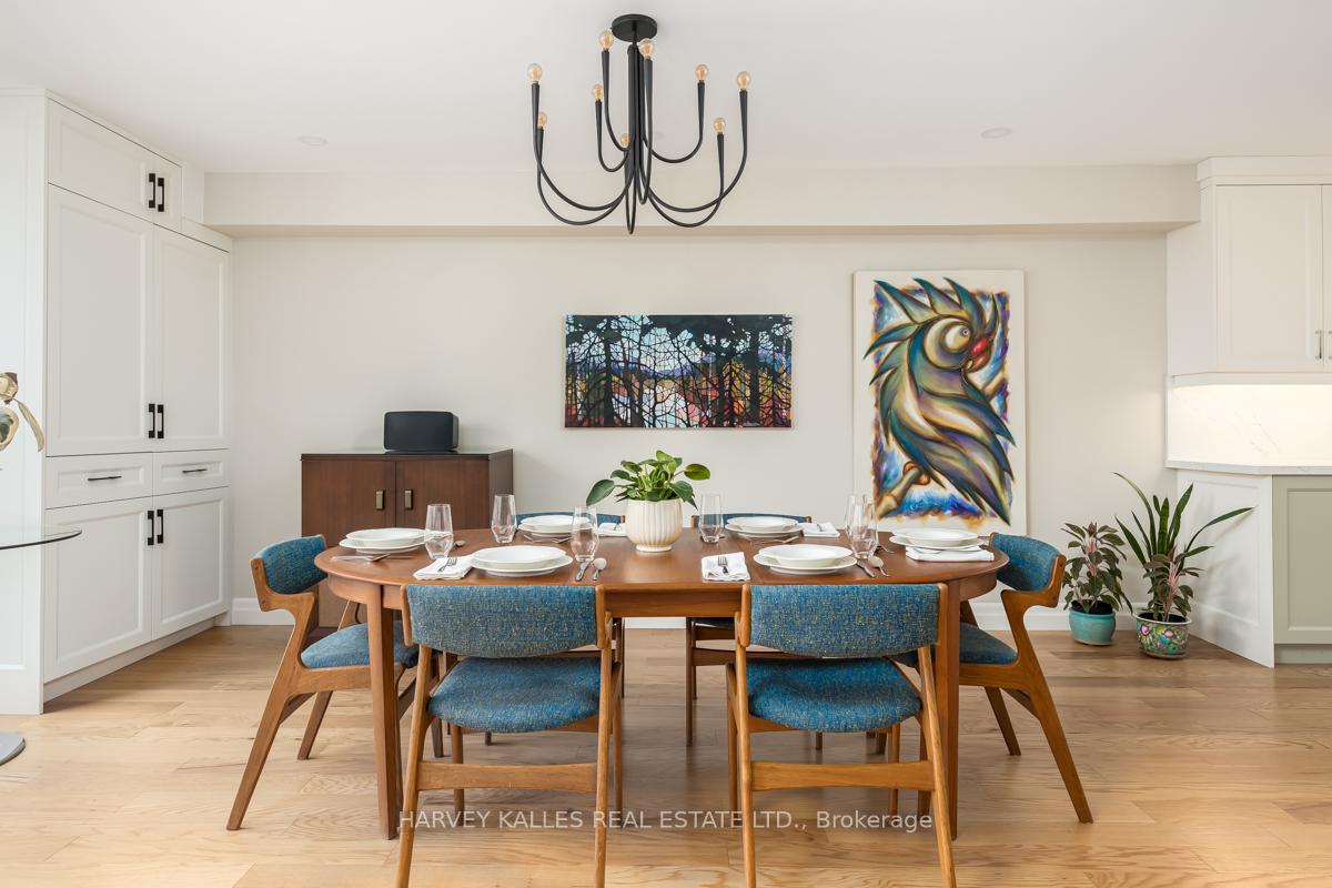 Photo 6 of Unit 1605, 33 Harbour Square, Toronto, Waterfront Communities — HOMEH