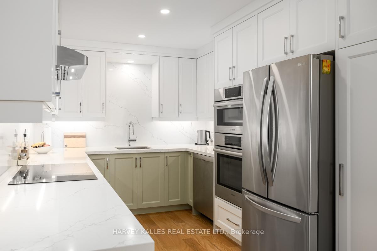 Photo 9 of Unit 1605, 33 Harbour Square, Toronto, Waterfront Communities — HOMEH
