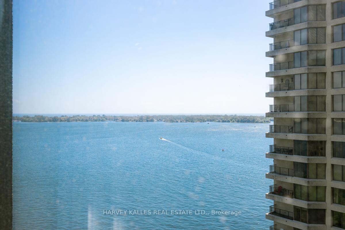 Photo 17 of Unit 1605, 33 Harbour Square, Toronto, Waterfront Communities — HOMEH