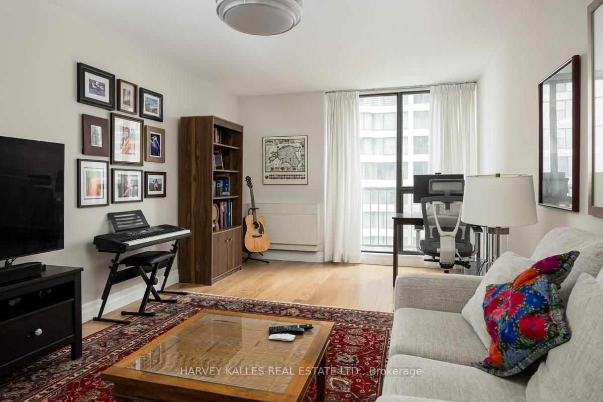 Photo 27 of Unit 1605, 33 Harbour Square, Toronto, Waterfront Communities — HOMEH