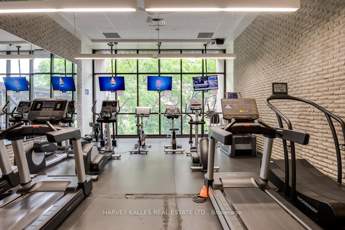 Photo 33 of Unit 1605, 33 Harbour Square, Toronto, Waterfront Communities — HOMEH