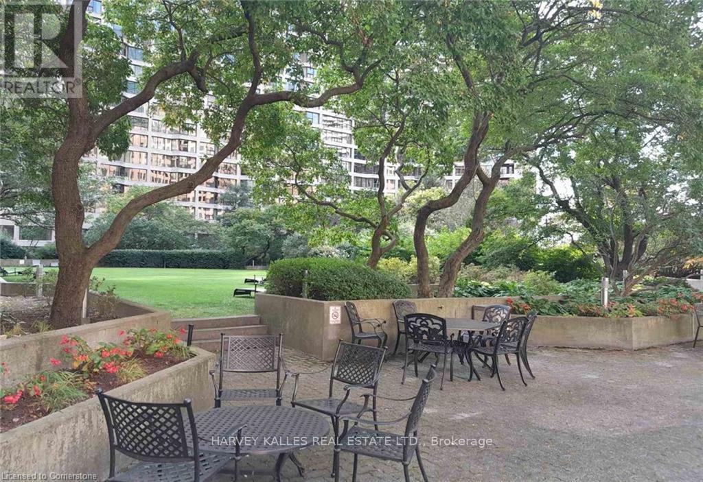 Photo 42 of Unit 1605, 33 Harbour Square, Toronto, Waterfront Communities — HOMEH
