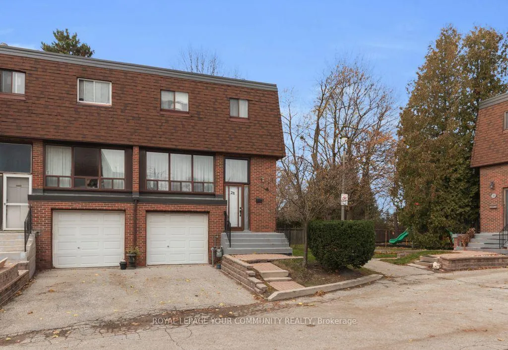 Front of 28 Stately Way
