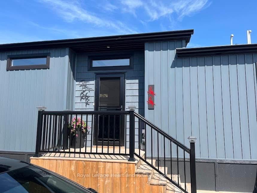 Photo 29 of Unit 9, 77683 Bluewater Highway, Bluewater, Bayfield — HOMEH