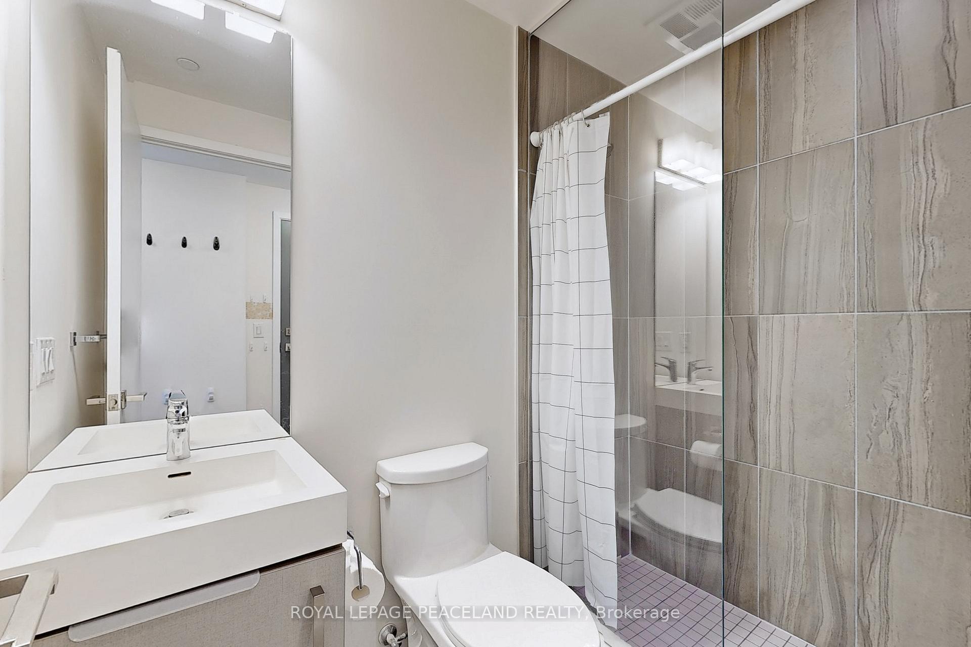 Photo 7 of Unit 910, 17 Dundonald Street, Toronto, Church-Yonge Corridor — HOMEH