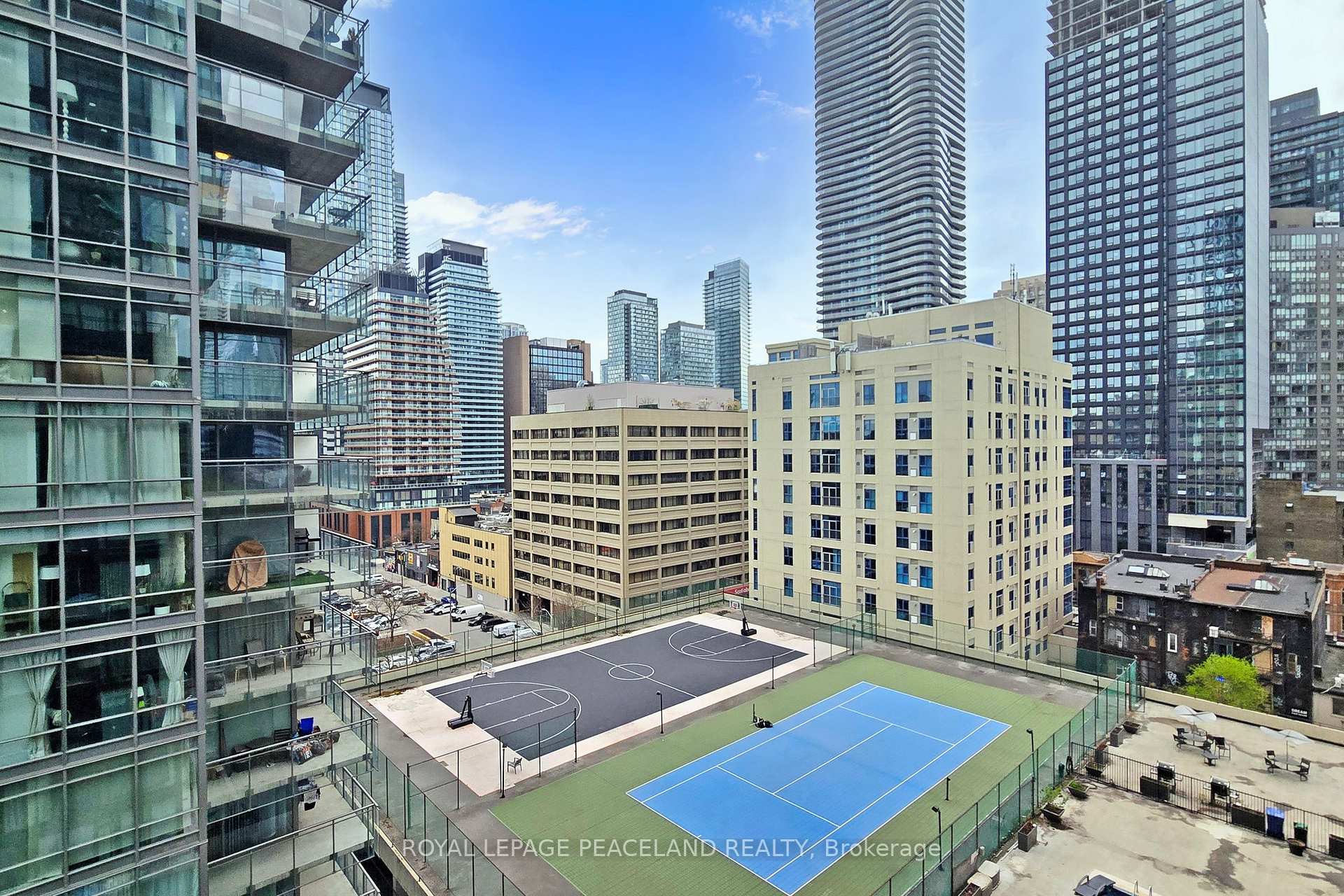 Photo 12 of Unit 910, 17 Dundonald Street, Toronto, Church-Yonge Corridor — HOMEH