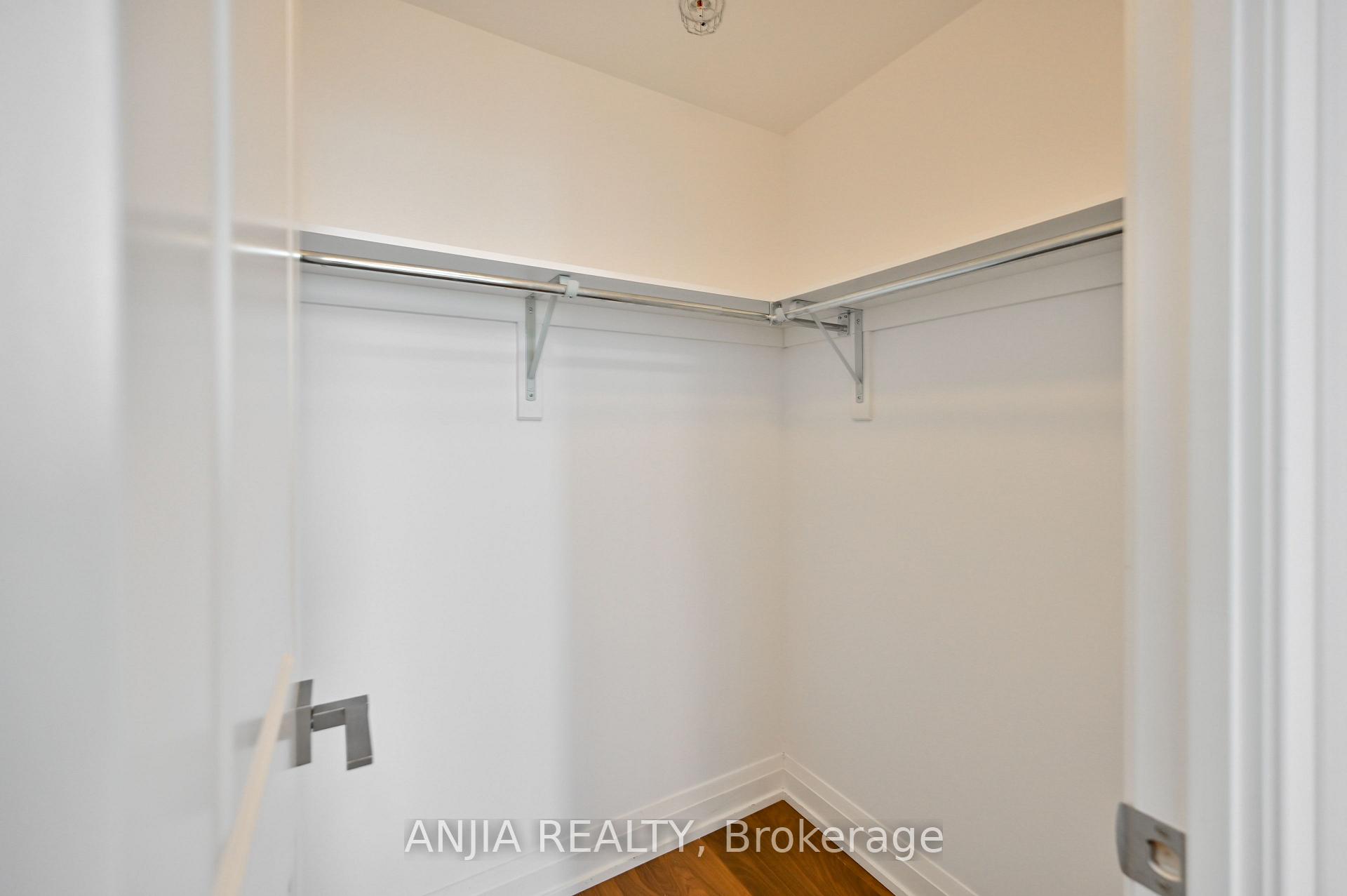 Photo 25 of Unit 1032, 7161 Yonge Street, Markham, Thornhill — HOMEH