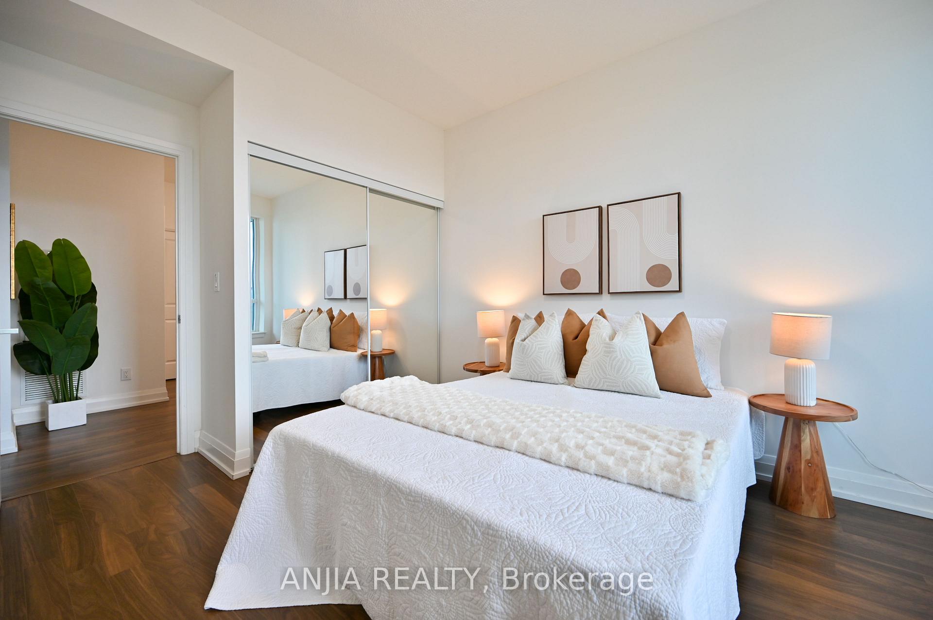 Photo 28 of Unit 1032, 7161 Yonge Street, Markham, Thornhill — HOMEH