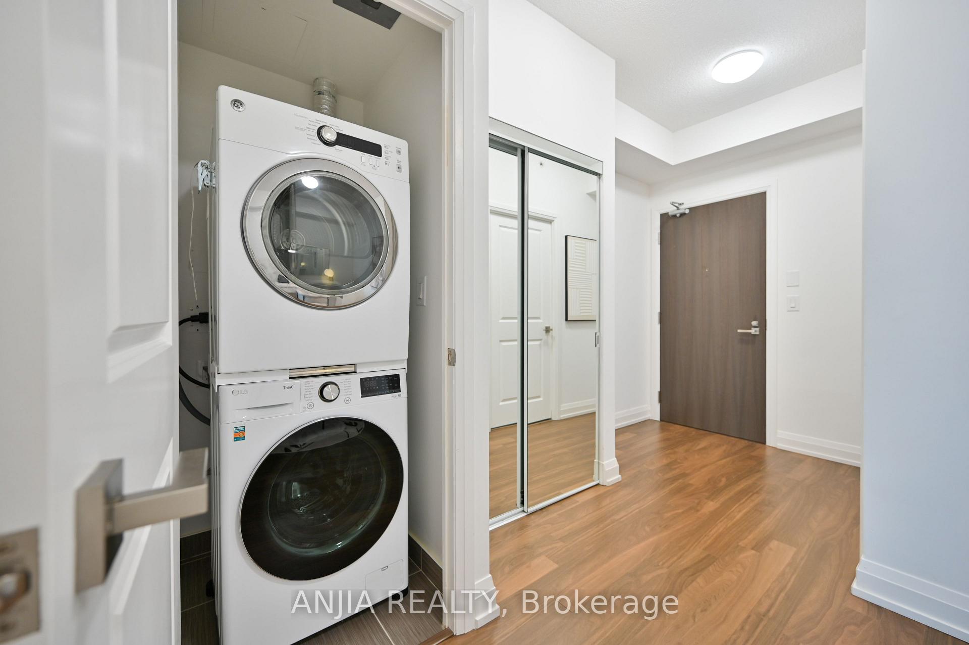 Photo 31 of Unit 1032, 7161 Yonge Street, Markham, Thornhill — HOMEH