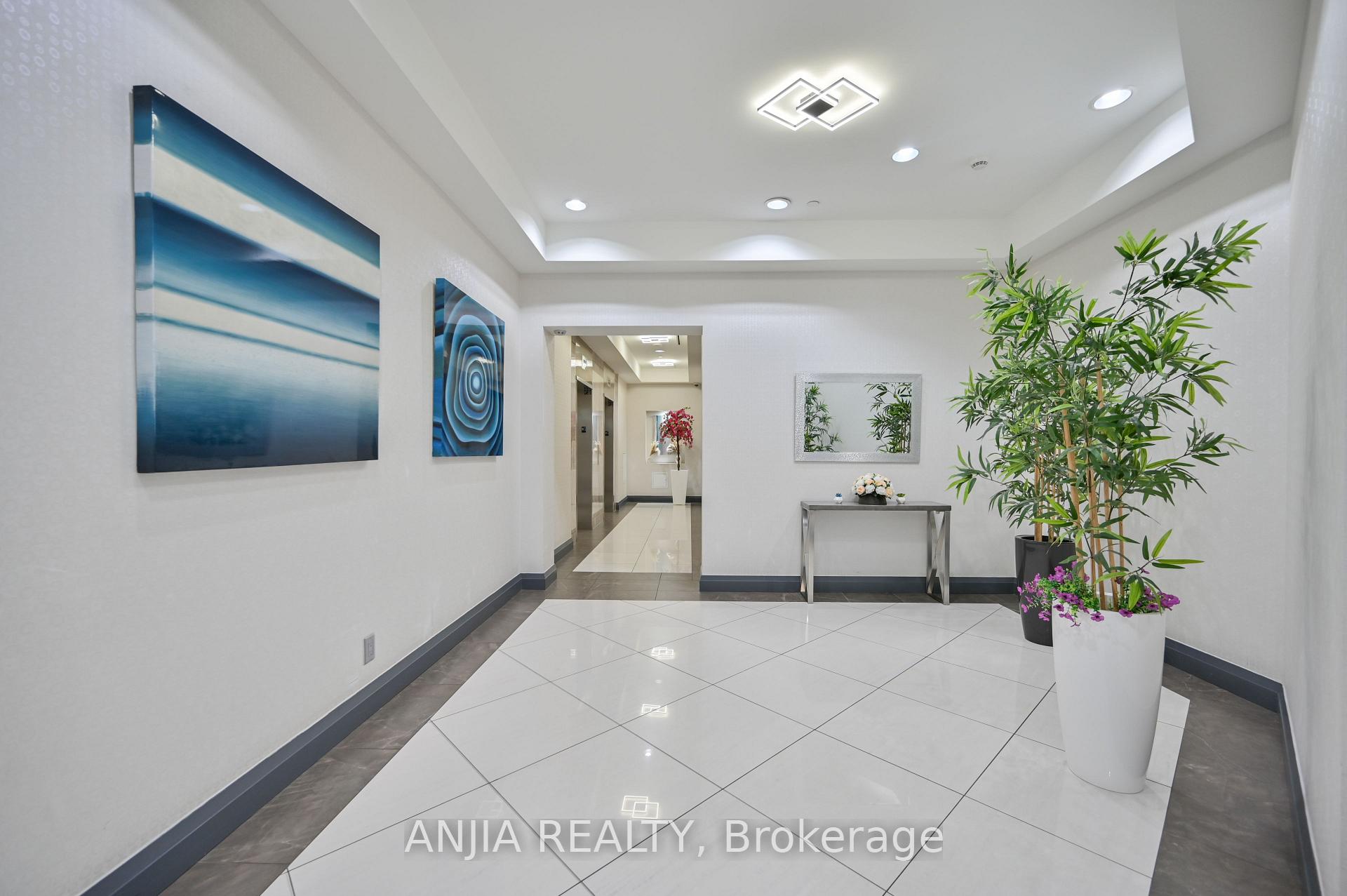 Photo 40 of Unit 1032, 7161 Yonge Street, Markham, Thornhill — HOMEH