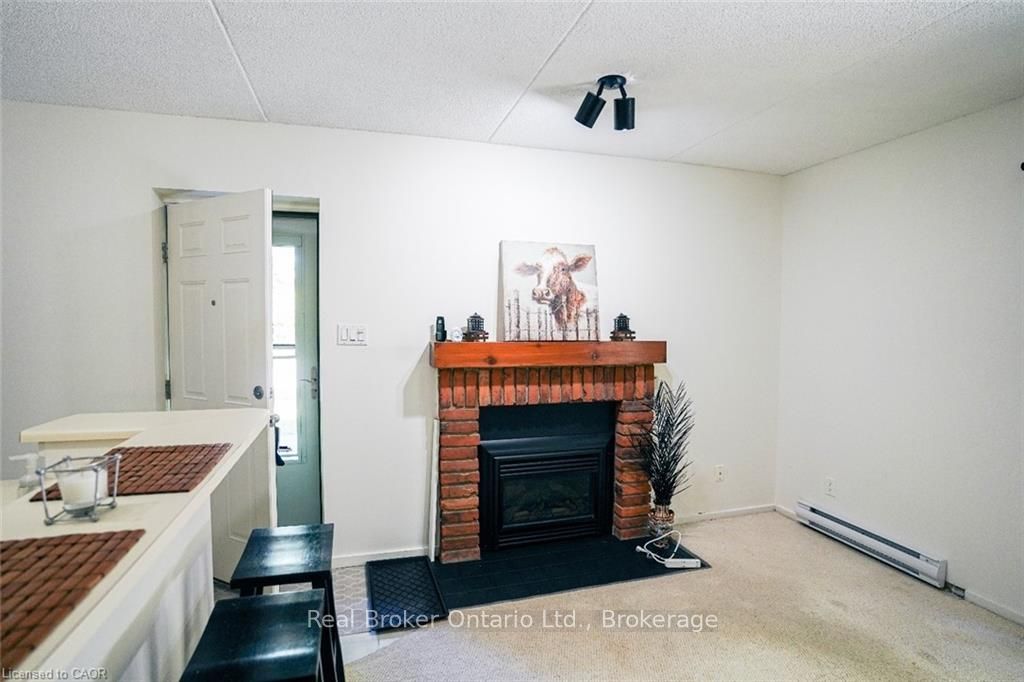 Photo 3 of Unit 48, 19 Dawson Drive, Collingwood — HOMEH
