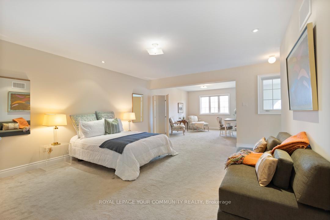 Photo 20 of 2 Stonecliffe Crescent, Aurora, Aurora Estates — HOMEH